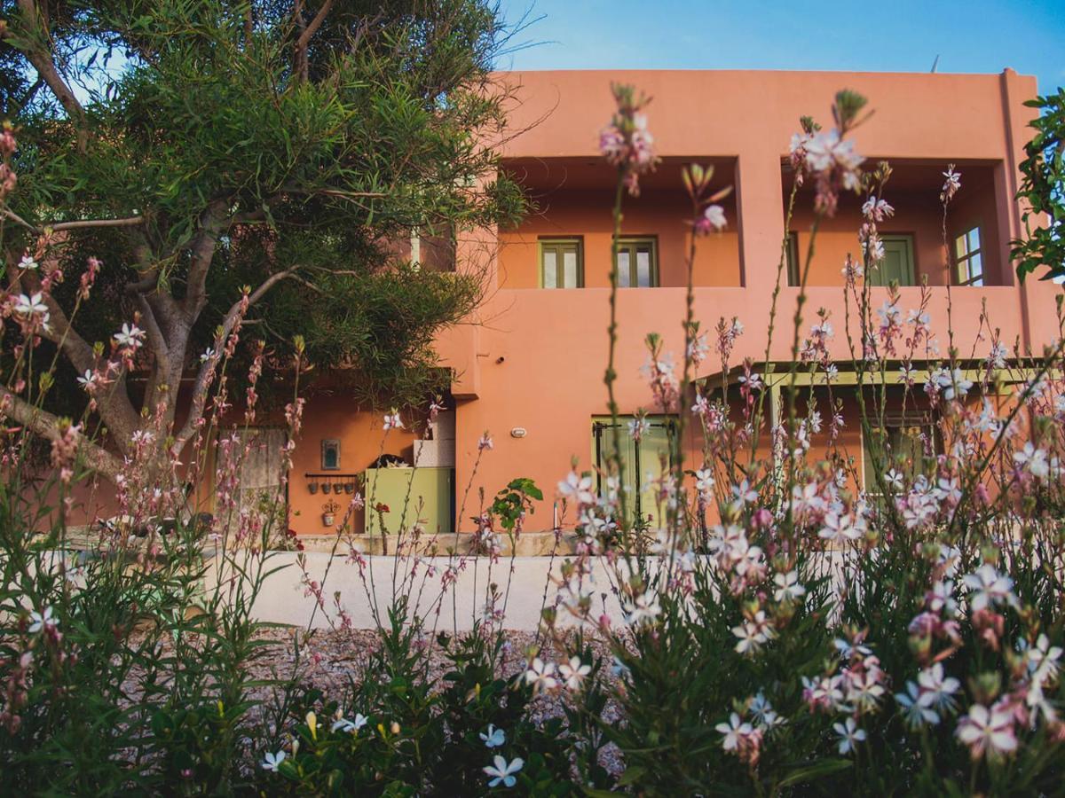 Flower And Crafts - The Eco Nature House Monólithos Exterior foto